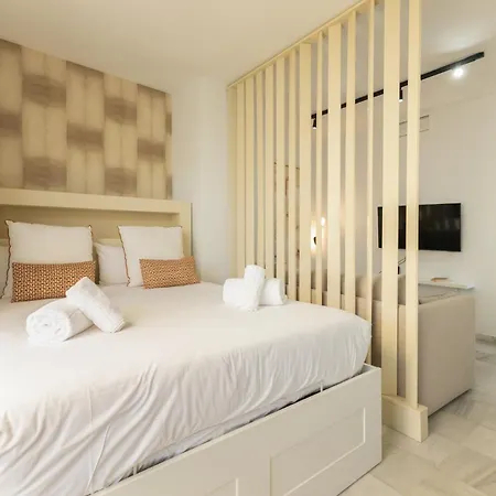 Archeros Deluxe Center By Valcambre Apartmán