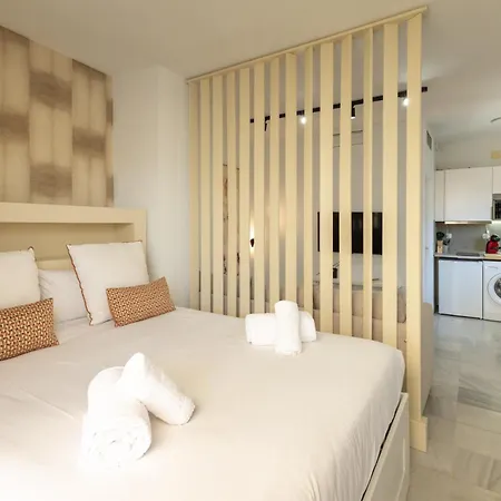 Archeros Deluxe Center By Valcambre Apartmán *